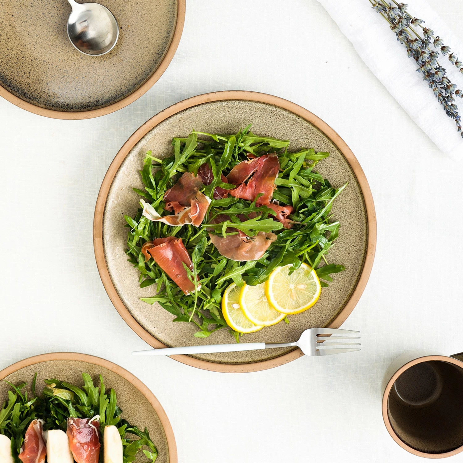 Promo ๐ฏ Stone Lain Tina Stoneware Dinnerware Set - Green And Beige ๐ 5 Promo ๐ฏ Stone Lain Tina Stoneware Dinnerware Set - Green And Beige ๐ - Image 5