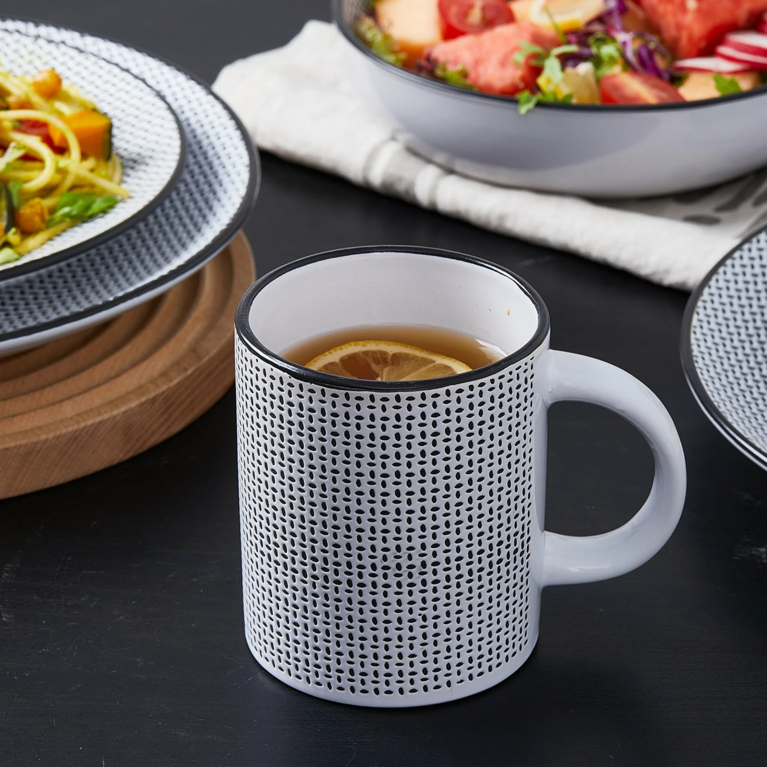 Budget ๐งจ Stone Lain Daisy Stoneware Dinnerware Set - White And Black ๐ 6 Budget ๐งจ Stone Lain Daisy Stoneware Dinnerware Set - White And Black ๐ - Image 6